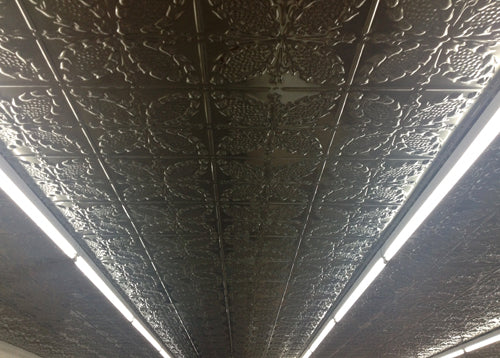 Textured ceiling with decorative patterns