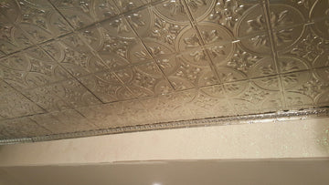 Textured ceiling with decorative patterns
